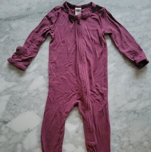 Kate Quinn Baby Pajamas Footies in Plum